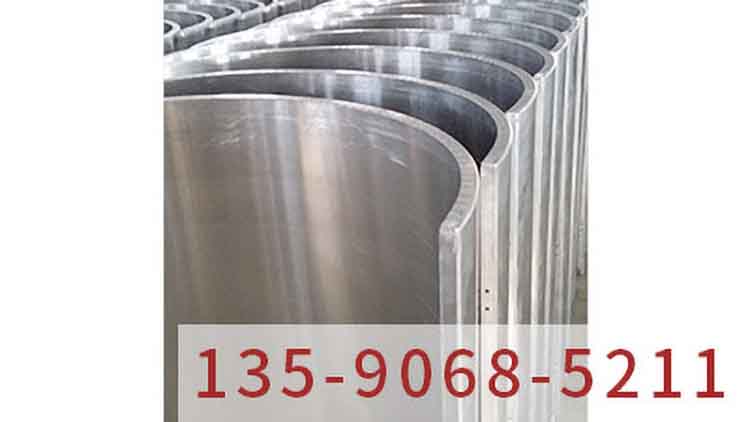 氟碳鋁單板廠家之在現代建筑設計中得到廣泛應用